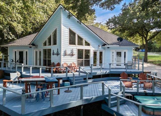 Property at 619 County Road 3048c, Corsicana, TX 75109, 3 beds, 2 baths