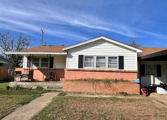 Property at 1048 N Ross Dr, Baird, TX 79504, 4 beds, 2 baths