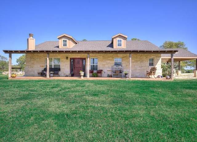 Property at 303 County Road 180, Stephenville, TX 76401, 3 beds, 2.5 baths