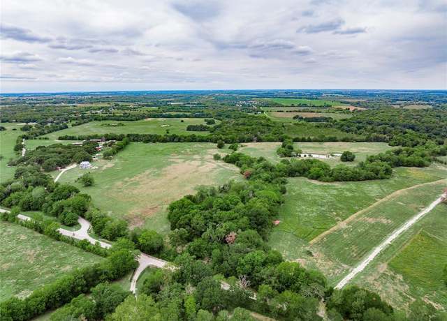 Property at 9753 County Road 311, Terrell, TX 75161, 3 beds, 2.5 baths