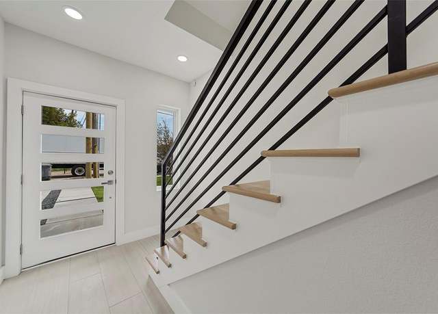 Property at 2511 Crossman Ave, Dallas, TX 75212, 4 beds, 4.5 baths