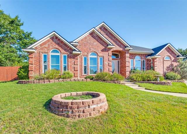 Property at 1605 Cordero Ct, Denton, TX 76210, 5 beds, 3 baths