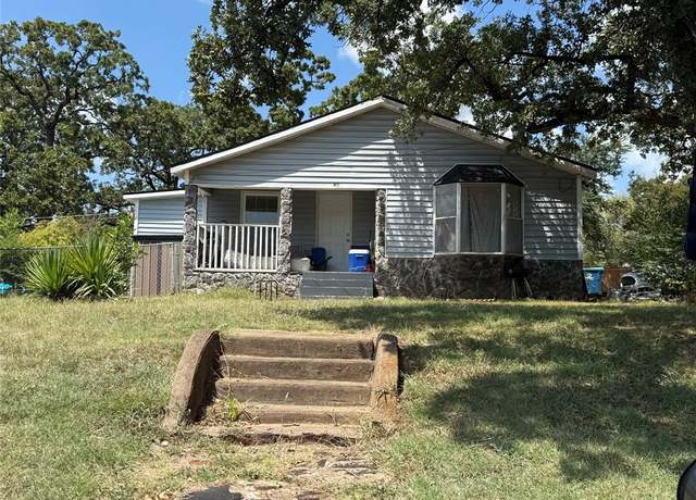 Property at 1301 S Scullin Ave, Denison, TX 75020, 2 beds, 1 bath