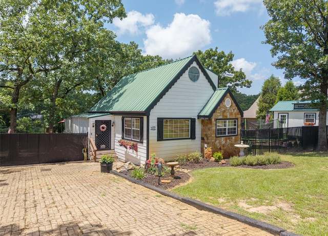 Property at 5650 Point Lavista, Malakoff, TX 75148, 3 beds, 2 baths
