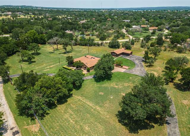 Property at 3503 Red Bud Dr, Weatherford, TX 76087, 3 beds, 3 baths