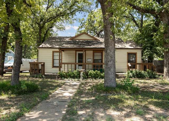 Property at 2325 Field St, Haltom City, TX 76117, 3 beds, 1 bath