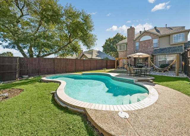 Property at 1653 Shannon, Lewisville, TX 75077, 4 beds, 2.5 baths