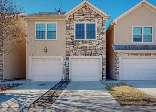 Property at 1526 Aldra Dr, Fort Worth, TX 76120, 3 beds, 3 baths