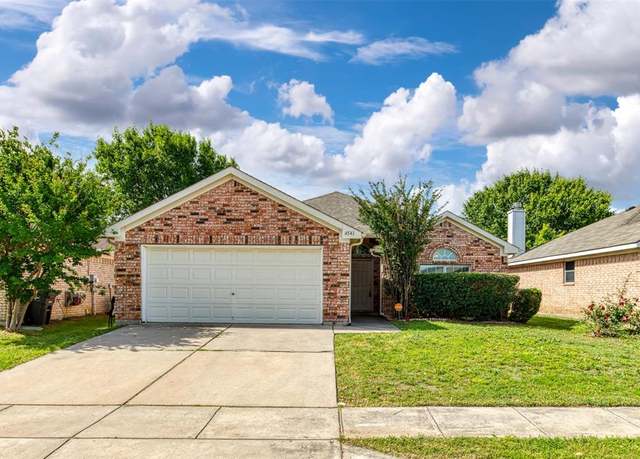 Property at 4541 Grainland Ct, Fort Worth, TX 76179, 3 beds, 2 baths