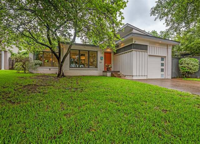 Property at 2811 Maple Springs Blvd, Dallas, TX 75235, 2 beds, 1 bath
