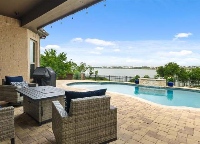 Property at 2809 Burgundy Trl, Rowlett, TX 75088, 3 beds, 3 baths