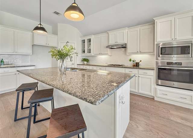 Property at 3615 Boston Cir, Melissa, TX 75454, 4 beds, 3 baths