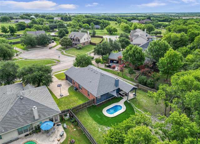 Property at 2212 River Birch Ln, Rockwall, TX 75032, 3 beds, 2 baths