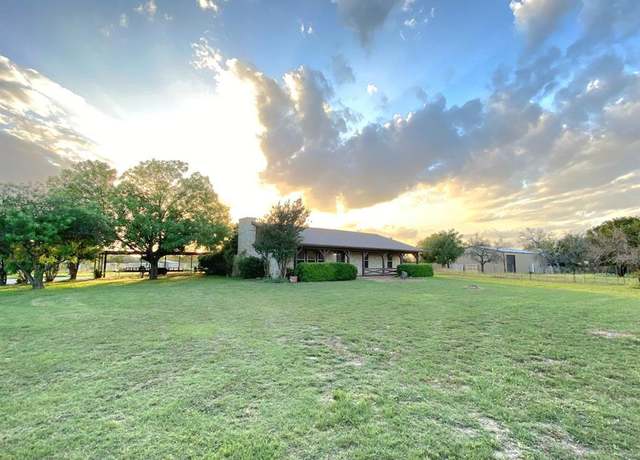 Property at 551 Twilla Trl, Azle, TX 76020, 3 beds, 2 baths