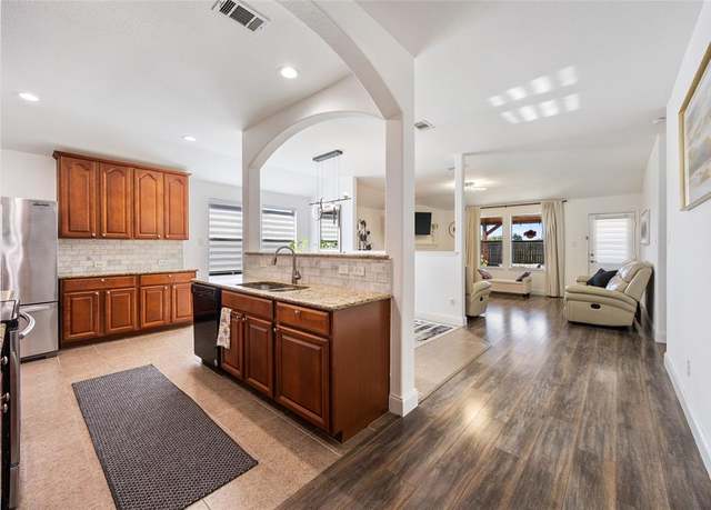 Property at 502 Austin Ln, Lavon, TX 75166, 4 beds, 2 baths