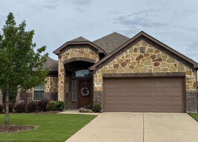 Property at 622 Redwood Dr, Greenville, TX 75402, 3 beds, 2 baths