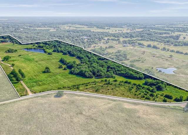 Property at 1200 County Road 1215, Savoy, TX 75479, 1 bed, 1 bath
