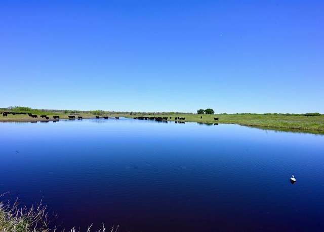 Property at 000 W Pleasant Valley Rd, Henrietta, TX 76230
