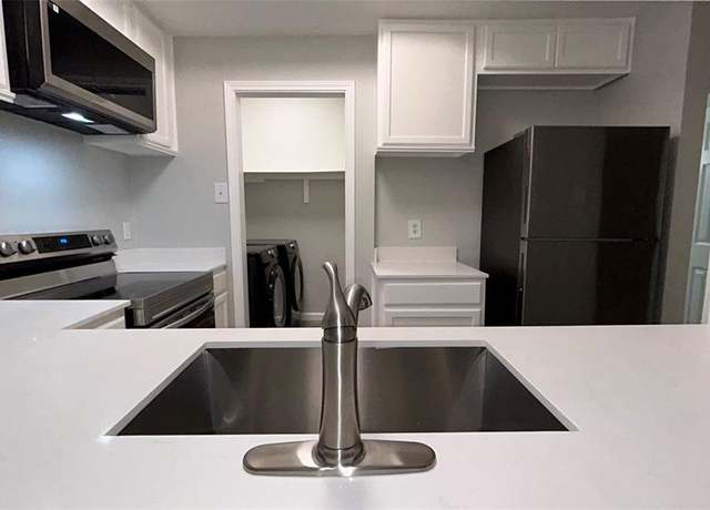 Property at 3611 W Northgate Dr #120, Irving, TX 75062, 1 bed, 1 bath