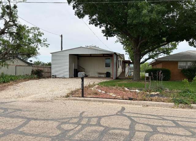 Property at 1815 S 5th, Merkel, TX 79536, 3 beds, 2 baths