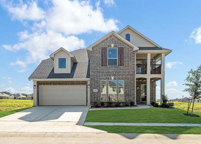 Property at 222 Shawnee Trl, Alvarado, TX 76009, 4 beds, 2.5 baths