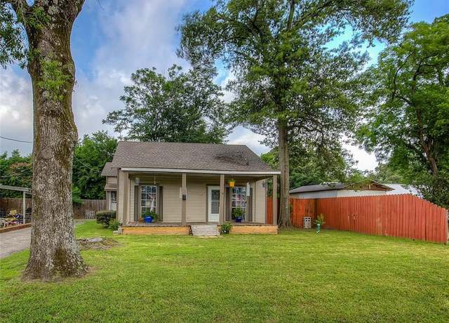 Property at 222 Ponder St, Sulphur Springs, TX 75482, 2 beds, 1 bath