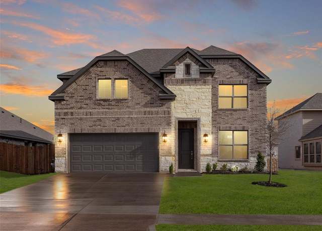Property at 1013 Windsong Dr, Crowley, TX 76036, 5 beds, 3 baths