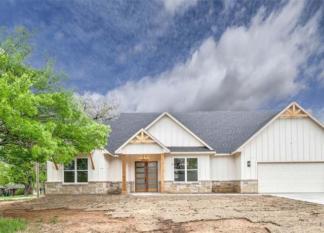 Property at 208 Woody, Alvord, TX 76225, 3 beds, 2 baths