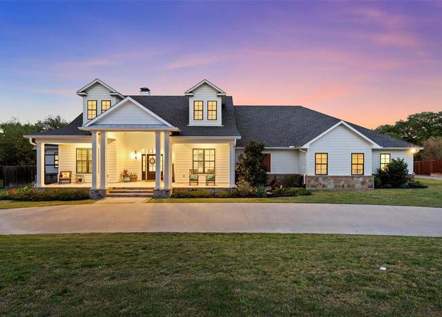 Property at 6040 Ripplewood Dr, Mcgregor, TX 76657, 5 beds, 5 baths