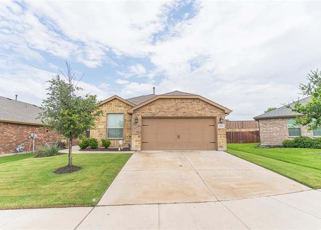 Property at 9804 Clemmons Rd, Fort Worth, TX 76108, 4 beds, 2 baths
