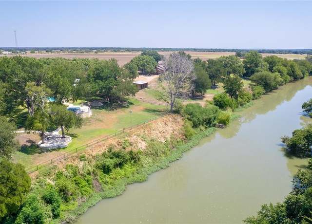 Property at 4155 W US Highway 190, San Saba, TX 76877, 8 beds, 6 baths