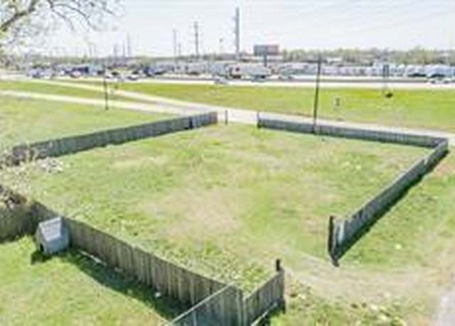 Property at 2722 Jeff St, Dallas, TX 75212