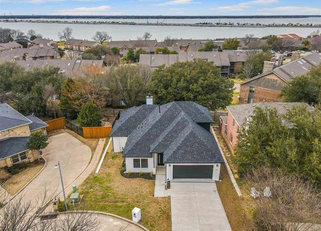Property at 118 Mischief Ln, Rockwall, TX 75032, 3 beds, 3 baths