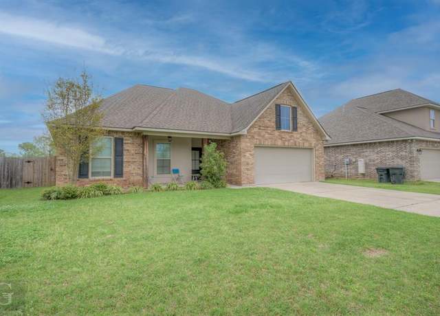 Property at 1137 Eli Conner Dr, Bossier City, LA 71112, 4 beds, 2 baths