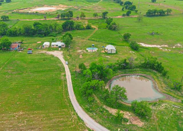 Property at 2441 Mcvoid Rd, Springtown, TX 76082, 5 beds, 4 baths