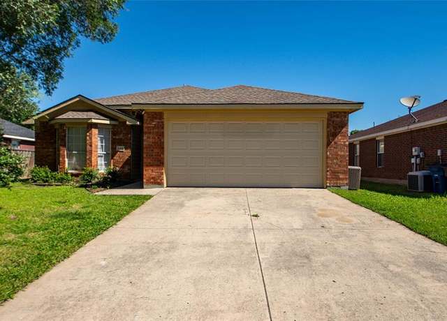 Property at 1133 Lake Haven Dr, Little Elm, TX 75068, 3 beds, 2 baths