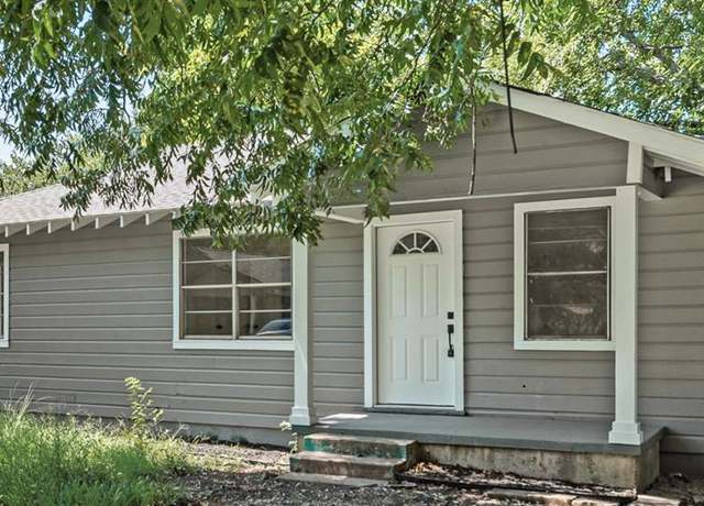 Property at 126 Stephens St, Waxahachie, TX 75165, 3 beds, 1 bath