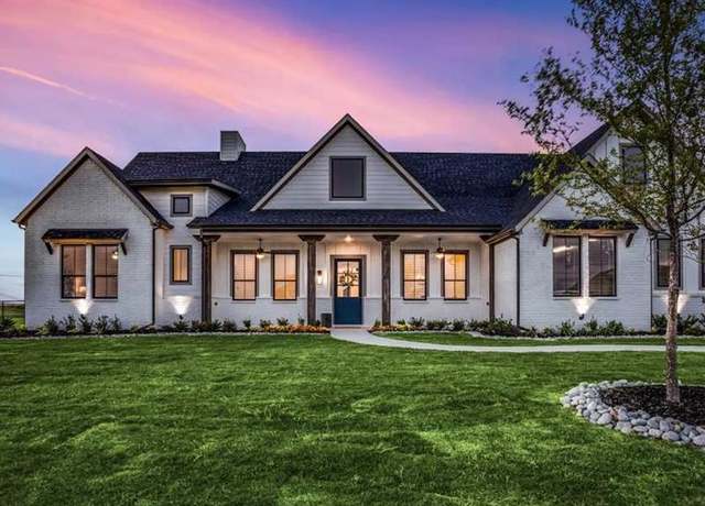 Property at 55 Tumbleweed Trl, Tishomingo, OK 73460, 2 beds, 2.5 baths