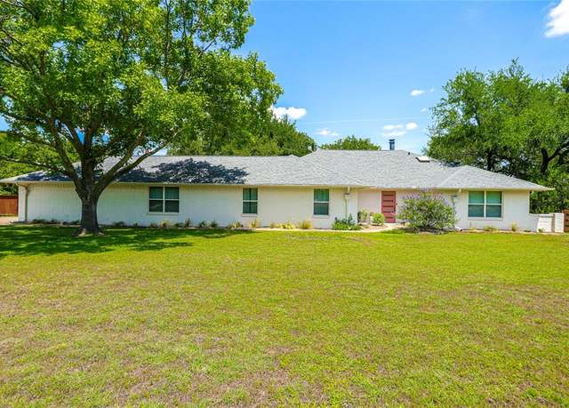 Property at 713 Squaw Creek Rd, Willow Park, TX 76087, 4 beds, 3 baths