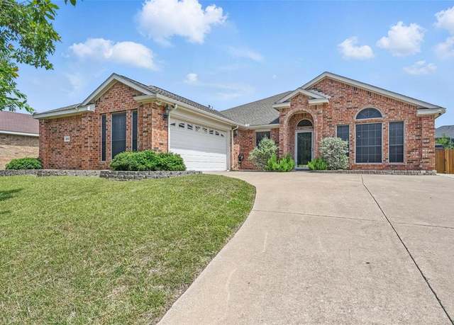 Property at 3802 Remington Ct, Sachse, TX 75048, 4 beds, 2 baths