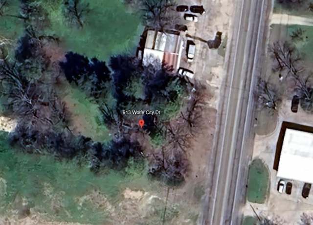 Property at 915 Wolfe City Dr, Greenville, TX 75401