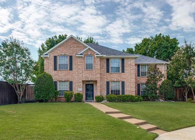 Property at 3212 Blenheim Ct, Plano, TX 75025, 4 beds, 2.5 baths