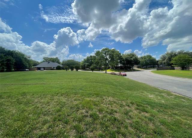 Property at 2309 Meadows Ln, Sherman, TX 75092