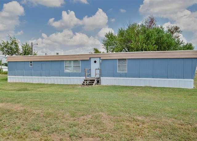 Property at 7000 Jan Ln, Joshua, TX 76058, 2 beds, 2 baths