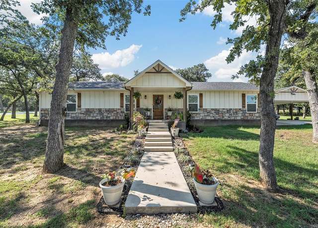 Property at 257 Oak Ridge Loop, Whitney, TX 76692, 4 beds, 2 baths