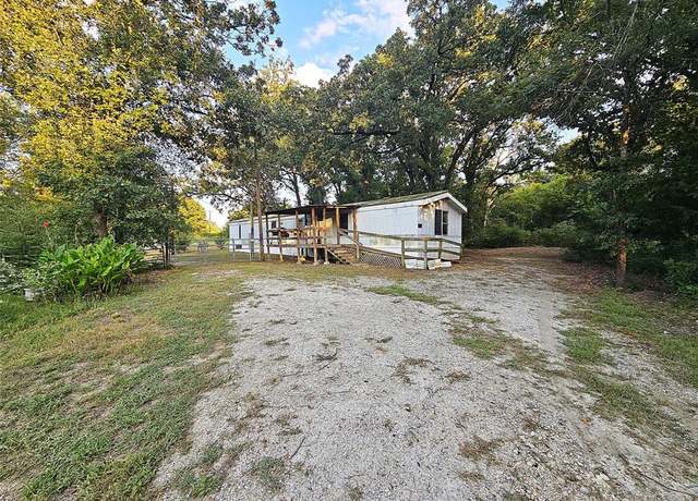Property at 109 PR 5881a, Jewett, TX 75846, 3 beds, 2 baths