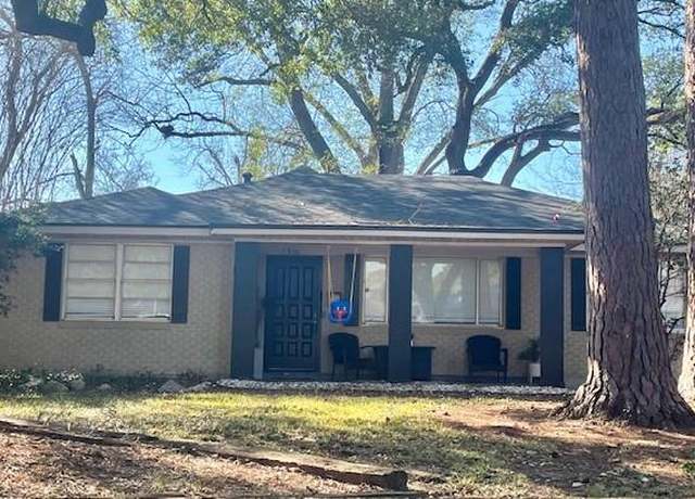 Property at 1916 Anniston Ave, Shreveport, LA 71105, 3 beds, 2 baths