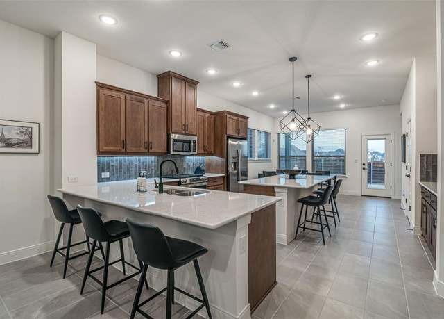 Property at 2133 Jade Forest Ln, Mesquite, TX 75181, 3 beds, 2 baths