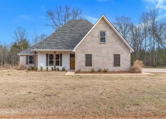 Property at 1021 Voss, Stonewall, LA 71078, 4 beds, 3 baths