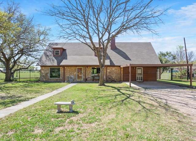 Property at 423 Oakview Cir, Waco, TX 76705, 4 beds, 2 baths